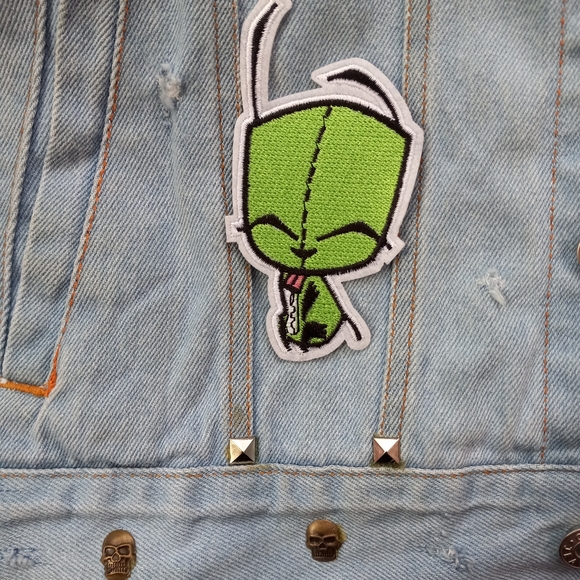 SOLD @ MARKET Invader Zim Gir patch! Nice sized, strong glue. Discontinued - Picture 4 of 4